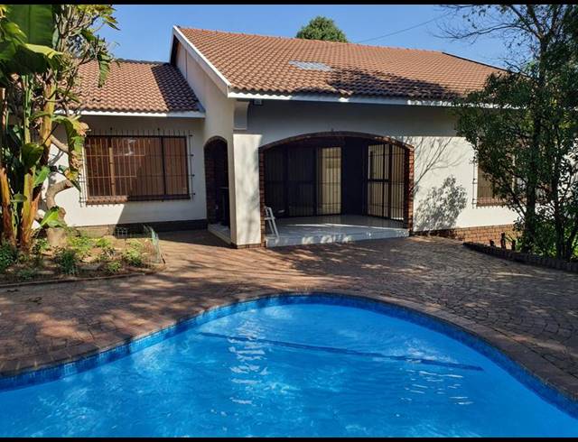 5 BEDROOM PROPERTY TO RENT IN MORNINGSIDE EXT 40